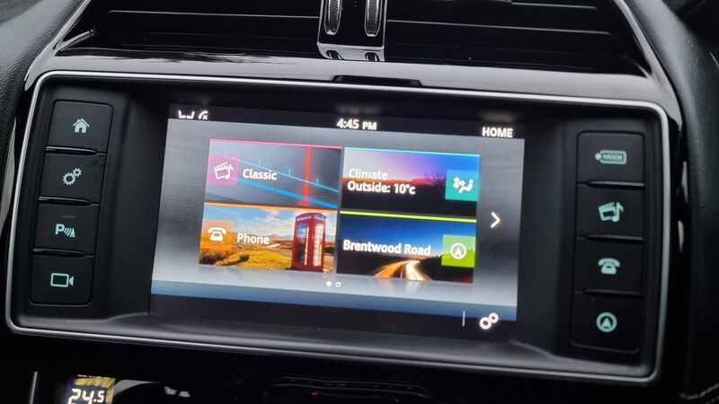 JAGUAR XE