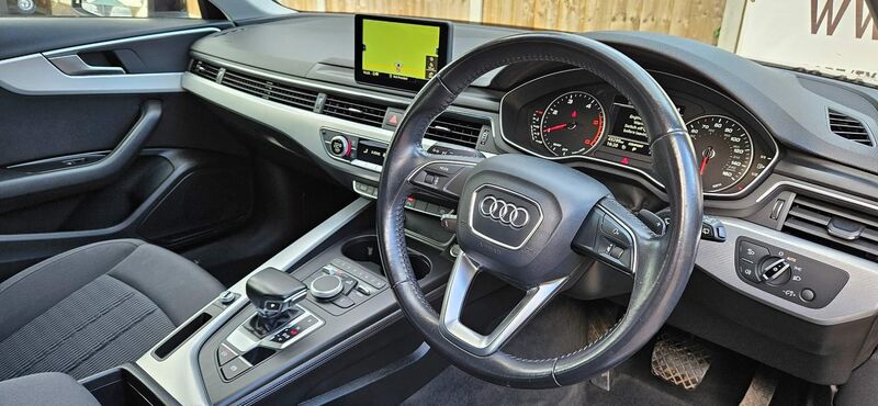 View AUDI A4 AVANT 2.0 TDI ultra SE S Tronic Euro 6 (s/s) 5dr