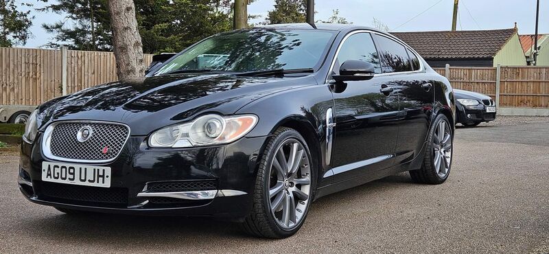 JAGUAR XF