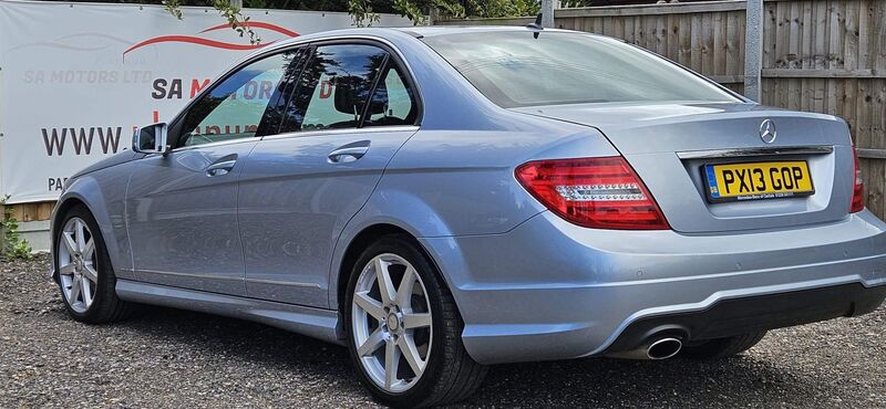 MERCEDES-BENZ C CLASS