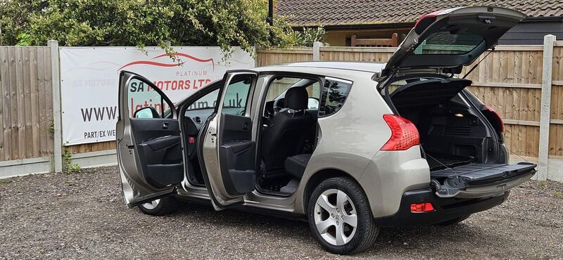 View PEUGEOT 3008 1.6 e-HDi Sport EGC Euro 5 (s/s) 5dr