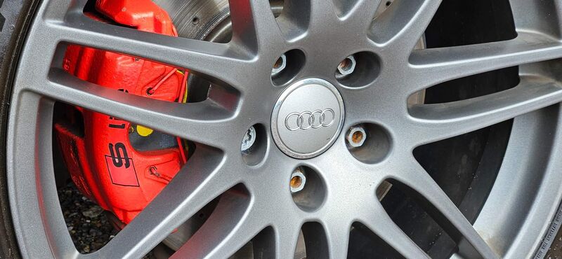 AUDI TT