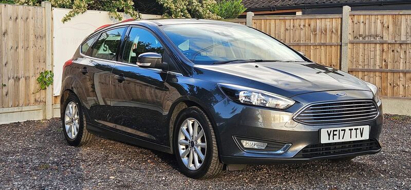 FORD FOCUS