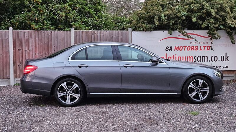MERCEDES-BENZ E CLASS