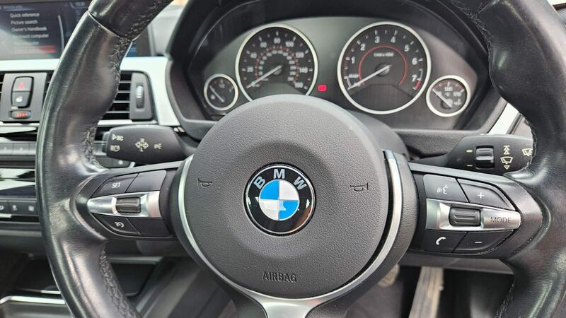 BMW 4 SERIES