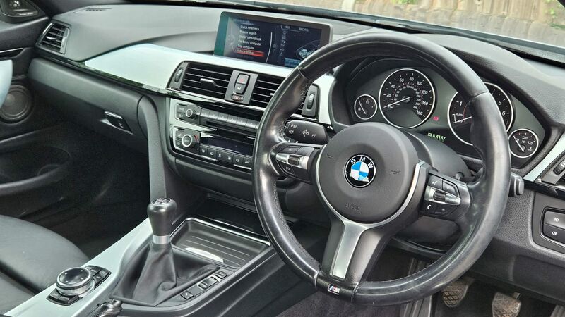BMW 4 SERIES