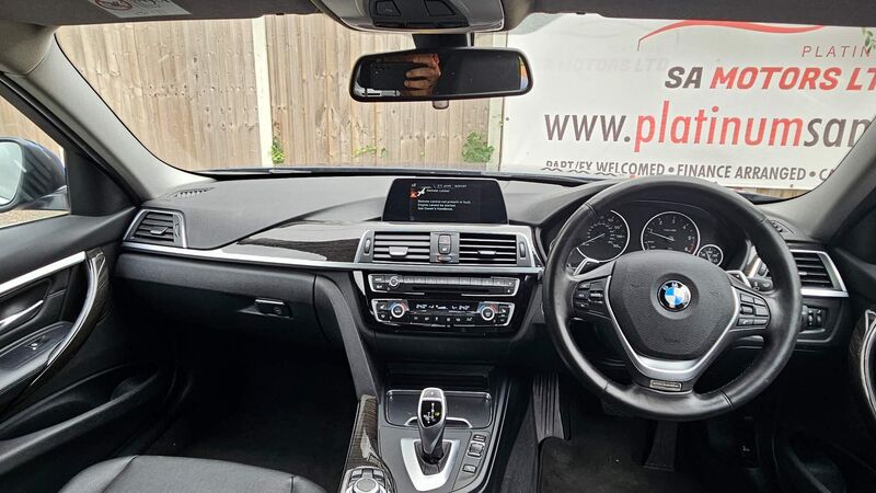 BMW 3 SERIES