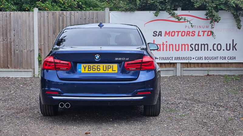BMW 3 SERIES