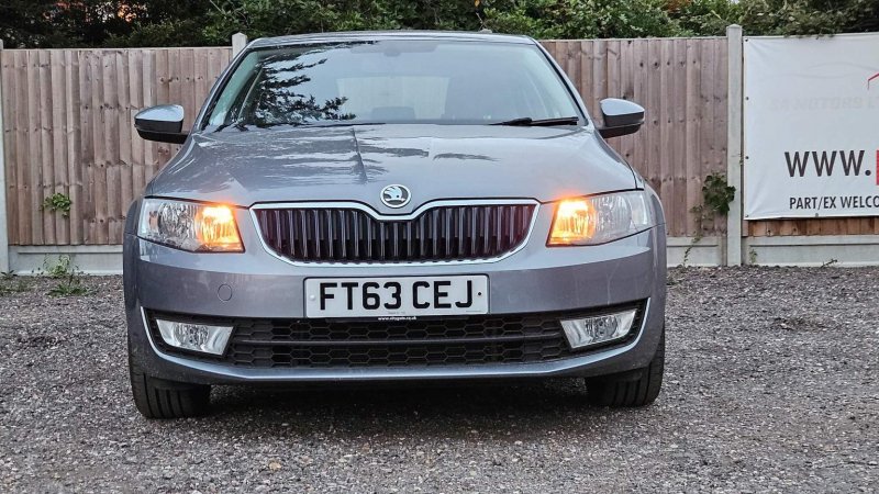 View SKODA OCTAVIA 1.4 TSI SE DSG Euro 5 (s/s) 5dr