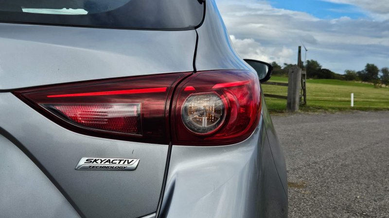 MAZDA MAZDA3