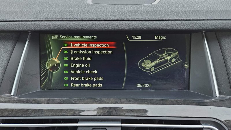 BMW 7 SERIES