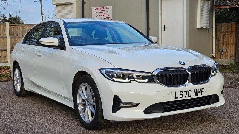 View BMW 3 SERIES 2.0 320i SE Auto Euro 6 (s/s) 4dr