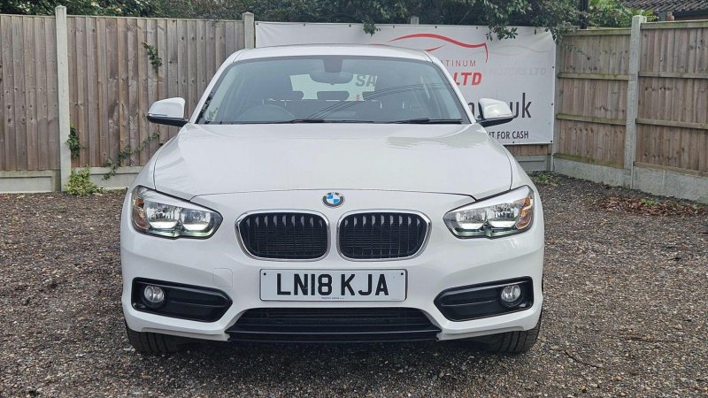 BMW 1 SERIES