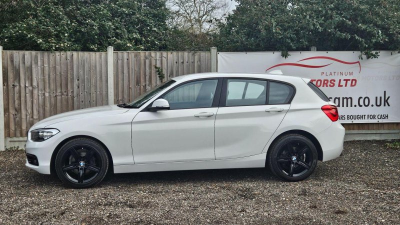 BMW 1 SERIES