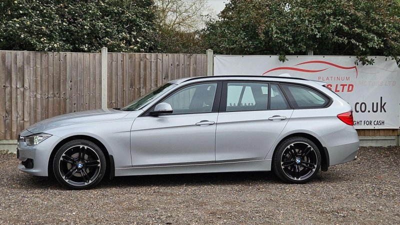 BMW 3 SERIES