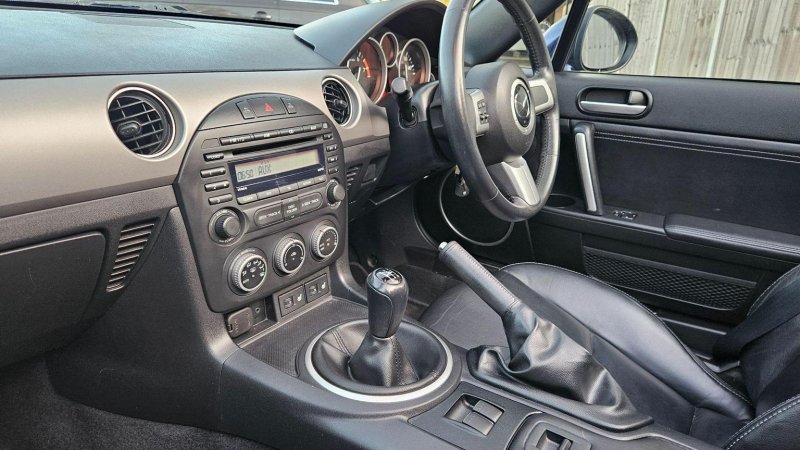 MAZDA MX-5