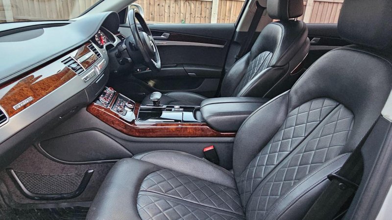 View AUDI A8 3.0 TDI V6 Sport Executive Tiptronic quattro Euro 5 (s/s) 4dr