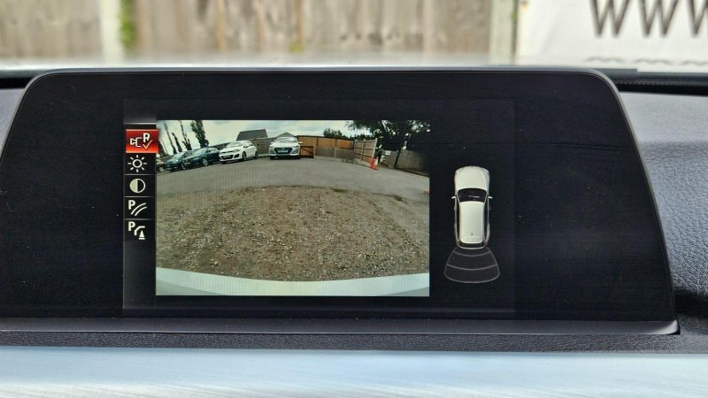 View BMW 3 SERIES 2.0 320d M Sport Touring Auto xDrive Euro 6 (s/s) 5dr