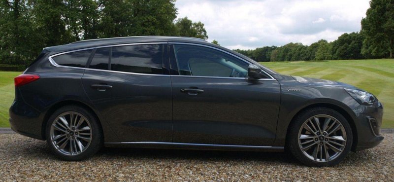 View FORD FOCUS 1.5T EcoBoost Vignale Euro 6 (s/s) 5dr