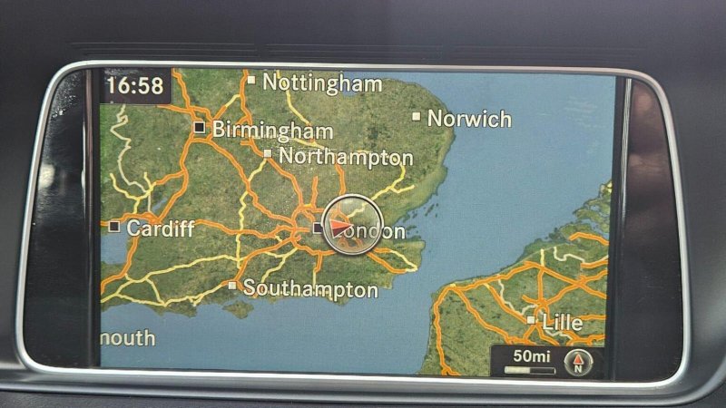 View MERCEDES-BENZ E CLASS 2.1 E220 BlueTEC SE G-Tronic+ Euro 6 (s/s) 5dr