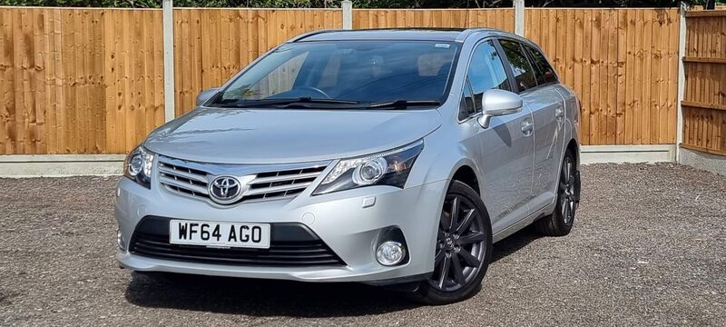 View TOYOTA AVENSIS 2.2 D-CAT Excel Tourer Auto Euro 5 5dr