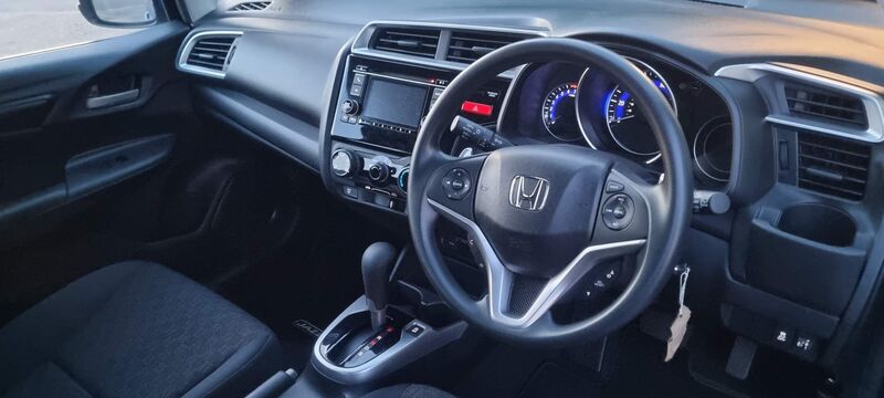 View HONDA JAZZ 1.3 i-VTEC S CVT Euro 6 (s/s) 5dr