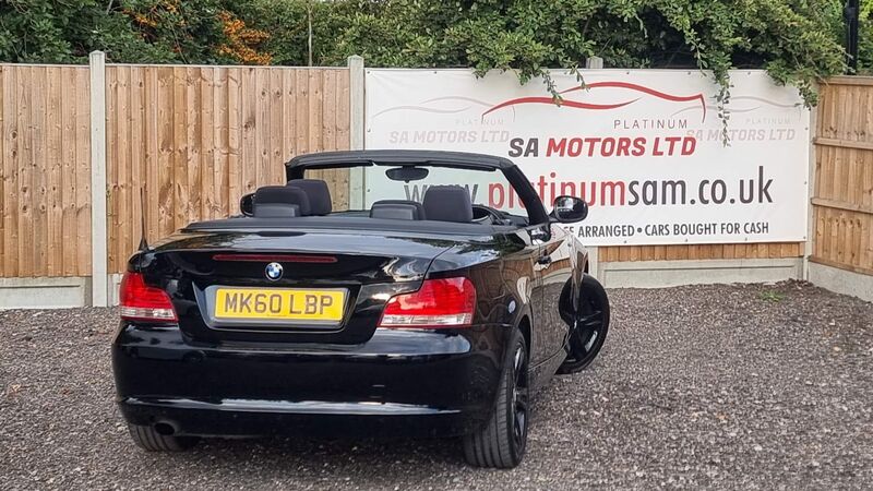 BMW 1 SERIES