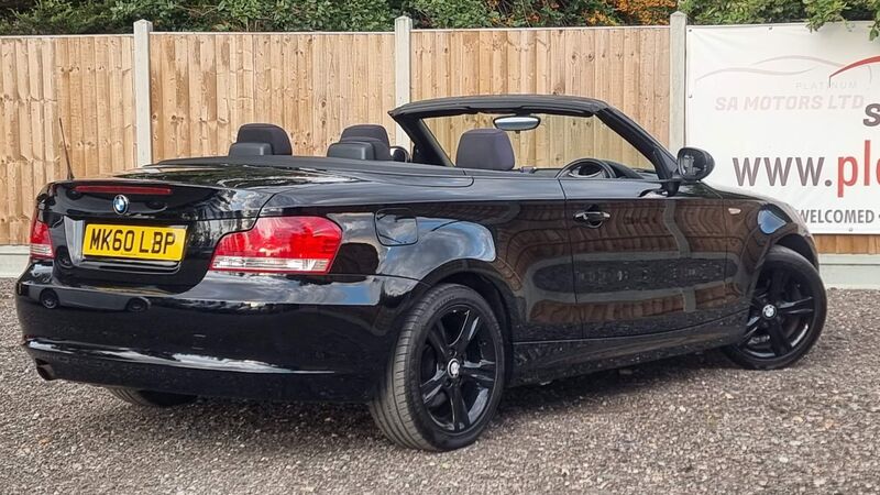 BMW 1 SERIES