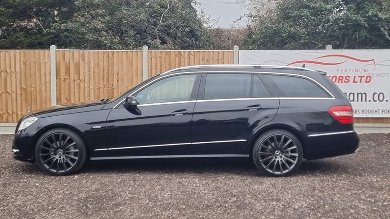 MERCEDES-BENZ E CLASS