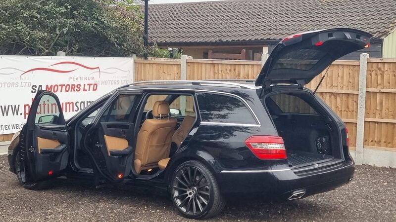 MERCEDES-BENZ E CLASS