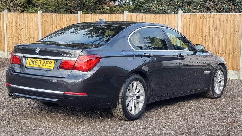 BMW 7 SERIES