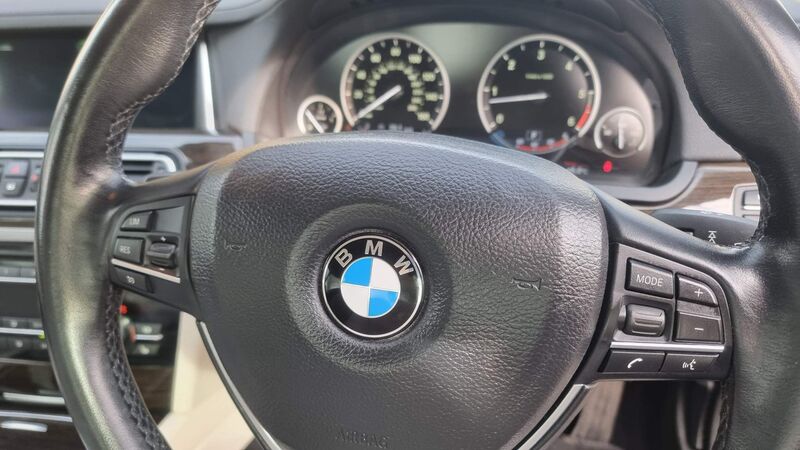 BMW 7 SERIES