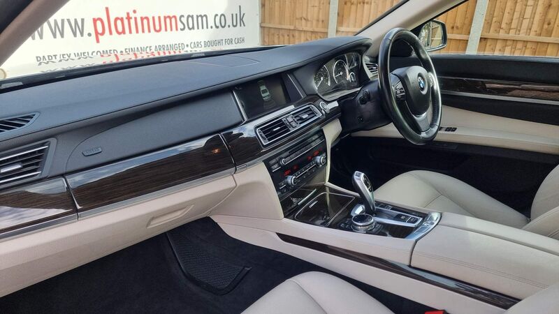 BMW 7 SERIES