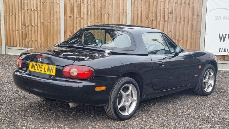 View MAZDA MX-5 1.8 Icon 2dr