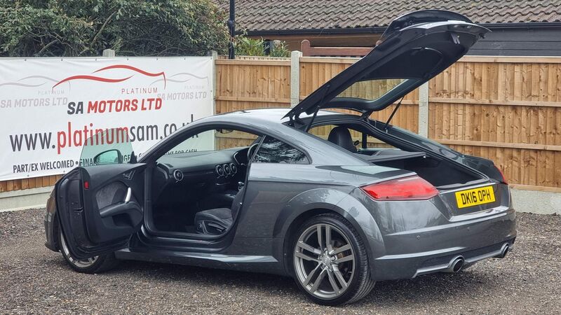 View AUDI TT 1.8 TFSI S line Euro 6 (s/s) 3dr