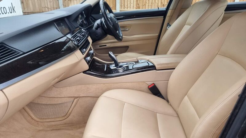 BMW 5 SERIES