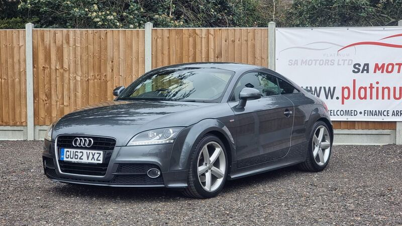 View AUDI TT 1.8 TFSI S line S Tronic Euro 5 3dr