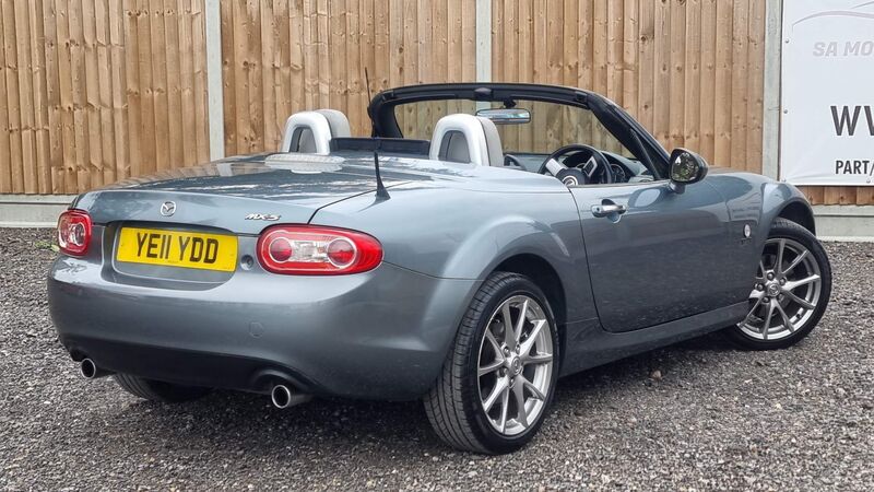 MAZDA MX-5