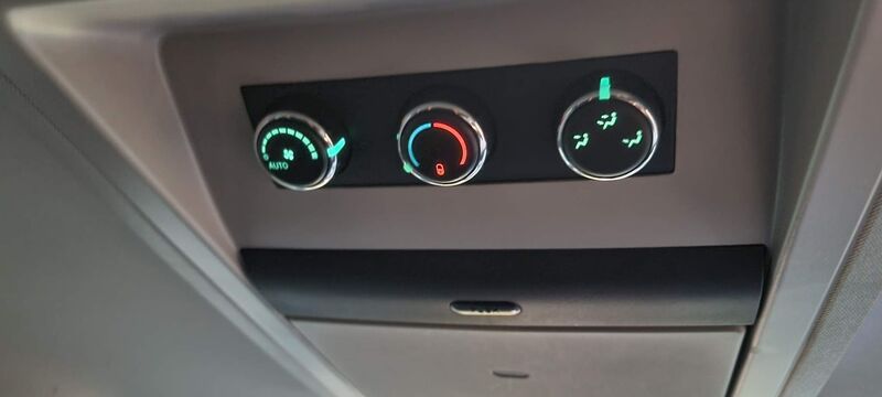 CHRYSLER GRAND VOYAGER