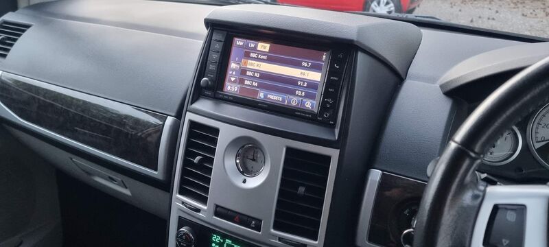 CHRYSLER GRAND VOYAGER