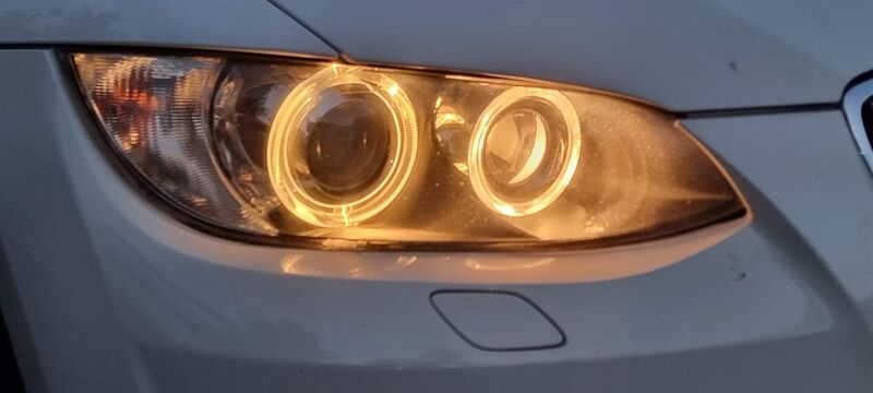 BMW 3 SERIES