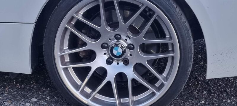 BMW 3 SERIES