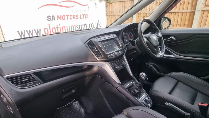 View VAUXHALL ZAFIRA TOURER 1.4i Turbo SRi Nav Euro 6 5dr