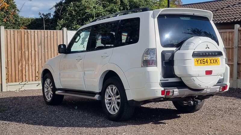 MITSUBISHI SHOGUN